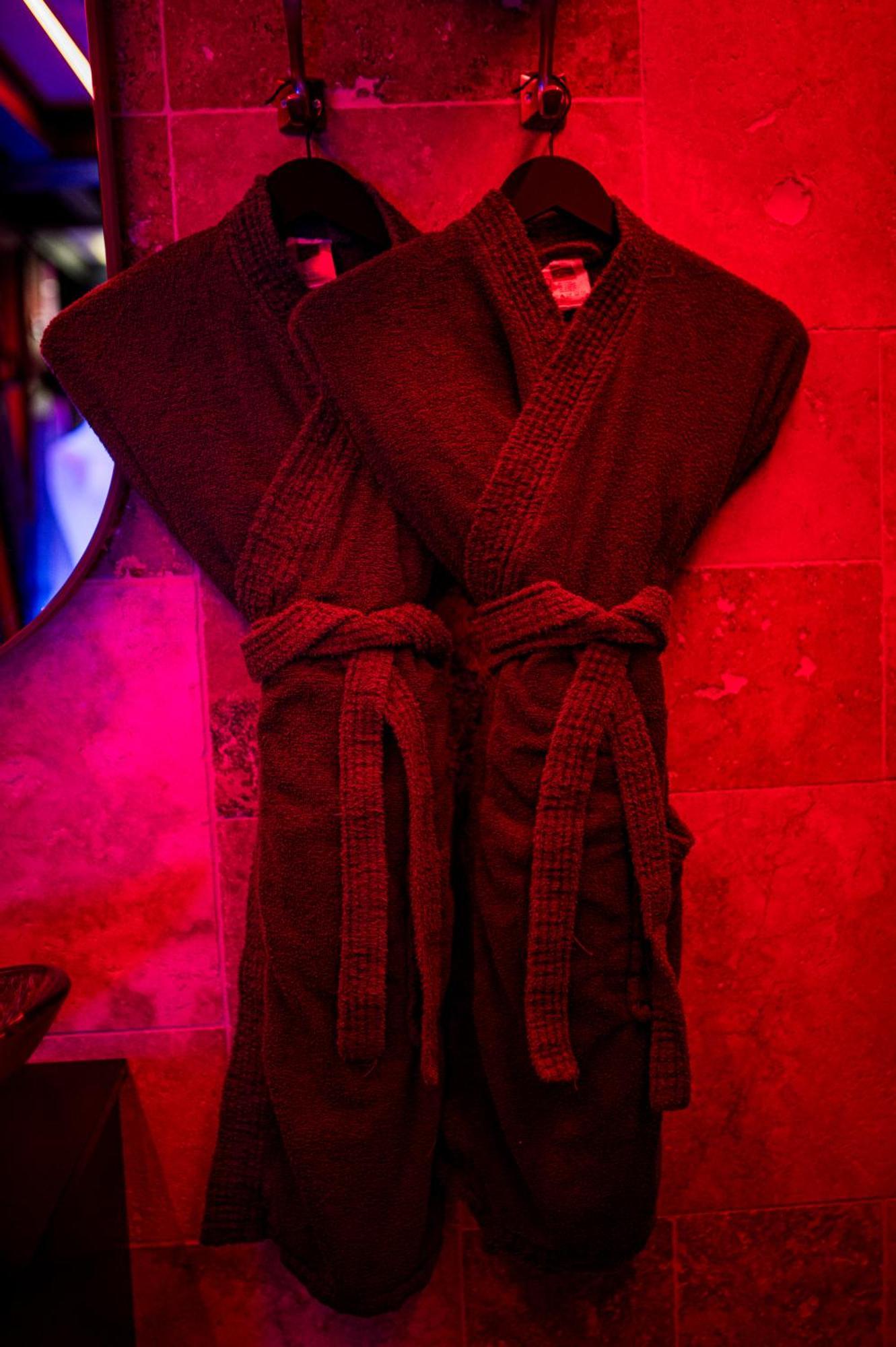 Apartment Loveroom Sauna, Balneo, Parking Prive Dans Le Centre De